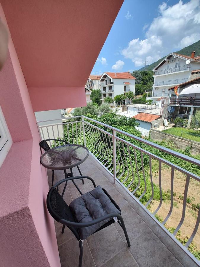 Jovanovic Apartment Tivat Extérieur photo