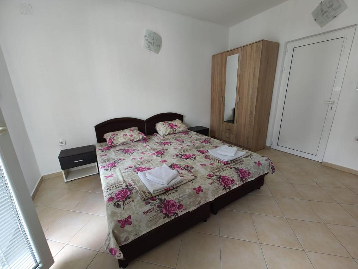 Jovanovic Apartment Tivat Extérieur photo